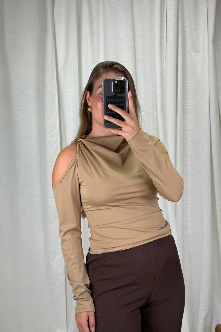 A-bee - Melinda Blouse - Camel