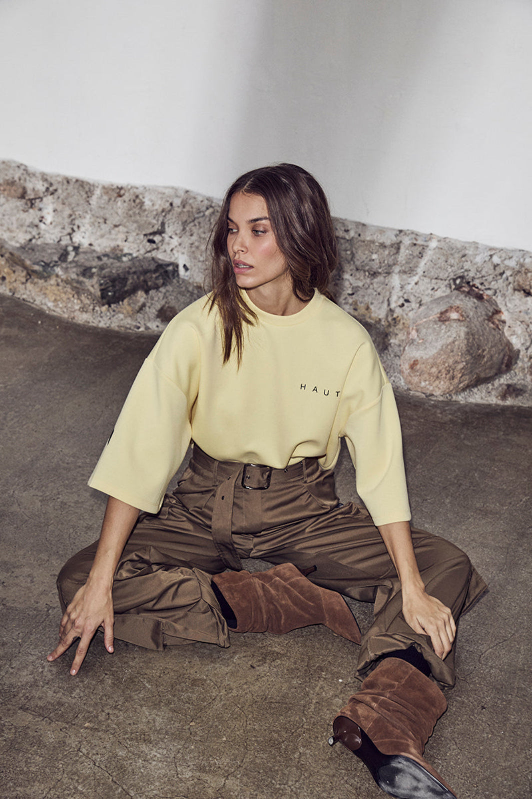 Haute L'Amitié - Maxi Split Ss Logo Sweat HL10461 - Pale Yellow