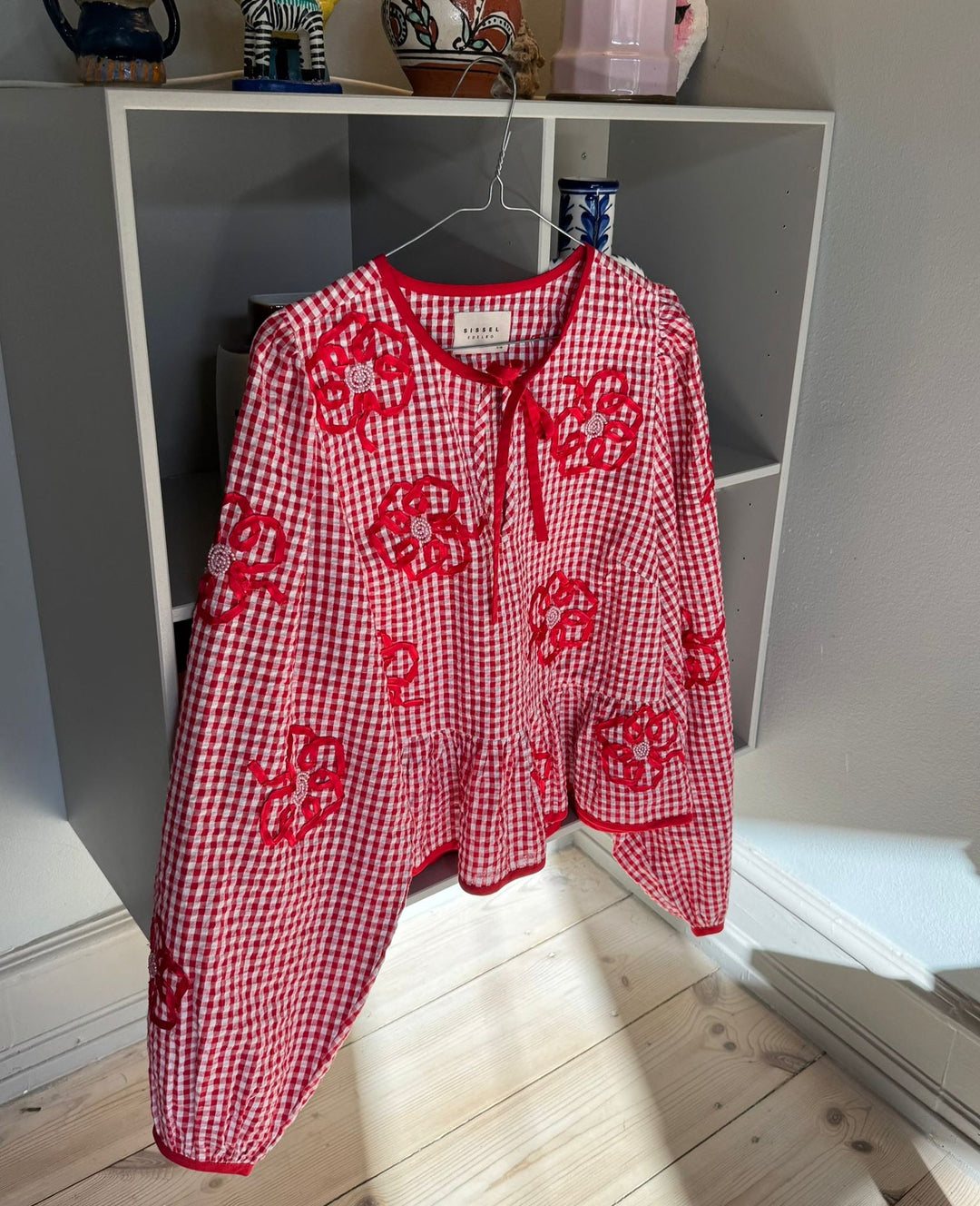 Sissel Edelbo - Sunny Top SE 1914 - Red Checks