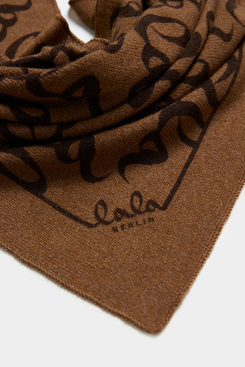Lala Berlin - Triangle Lalagram M 10025580 - Tawny