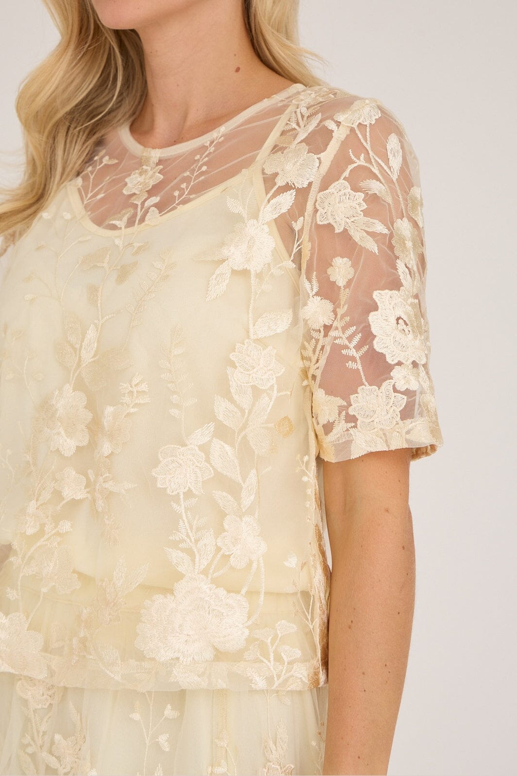 A-View - Fuschia Blouse AV4881 - 069 - Pale Yellow