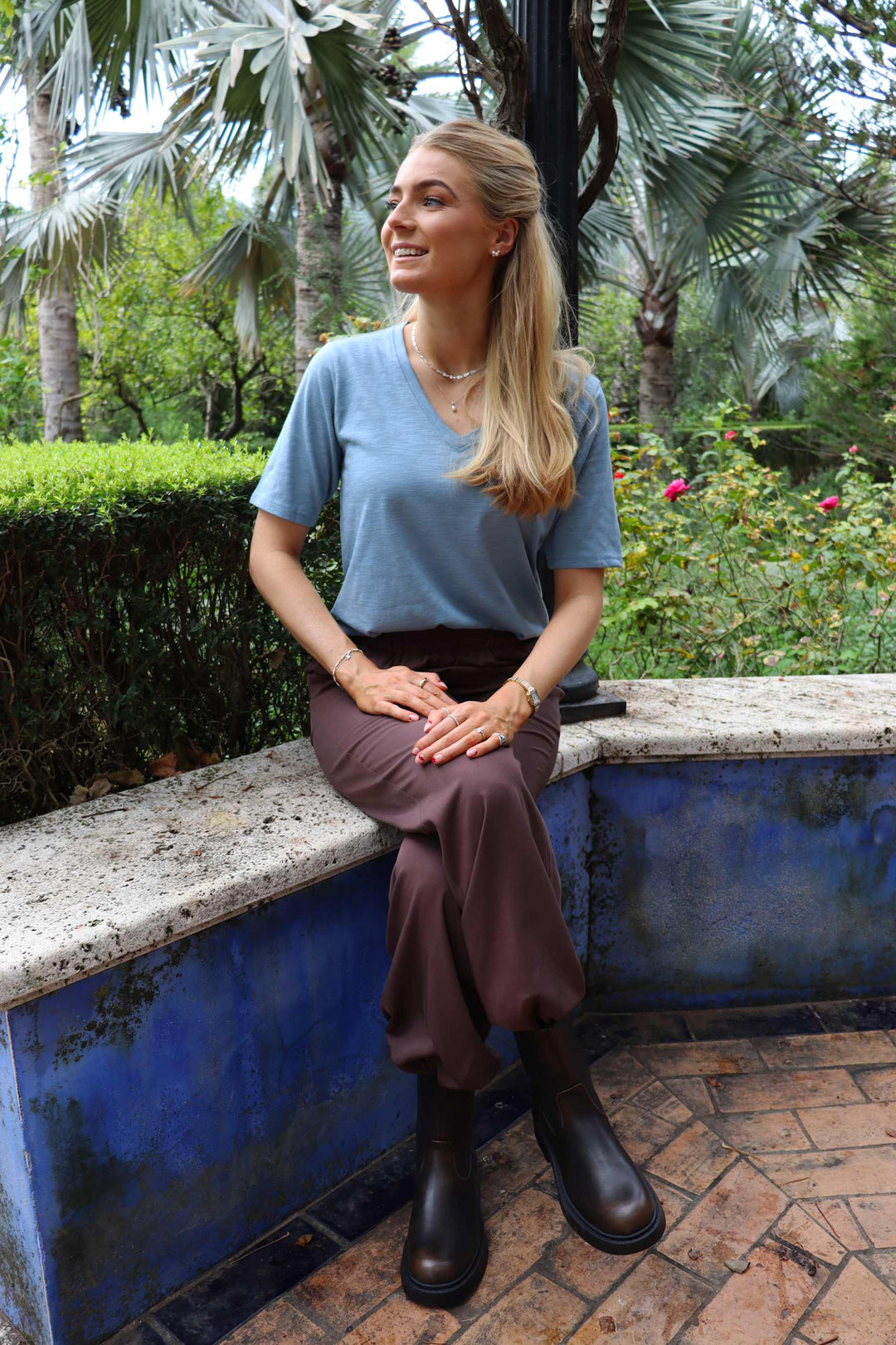 Liberte - Ulla Ss Vneck Tshirt 21675 - Dusty Light Blue