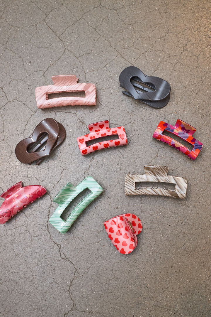 Black Colour - Bcberlin Love Hair Claw 6009 - Multi