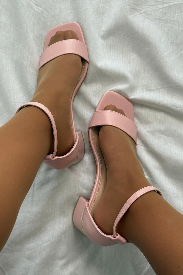 Bloom - Celia Sandaler - Pink Sandaler 