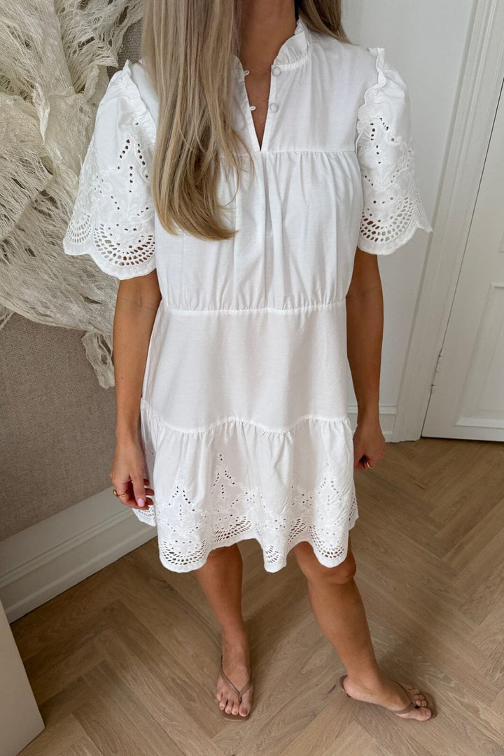 BYIC - Solveigic Dress A25135 - White Embroidery