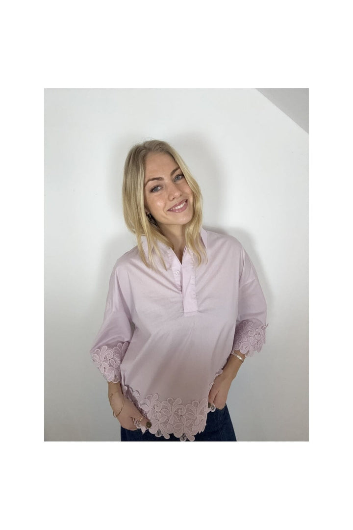 Continue - Klara Embroidery 15118 - Rose