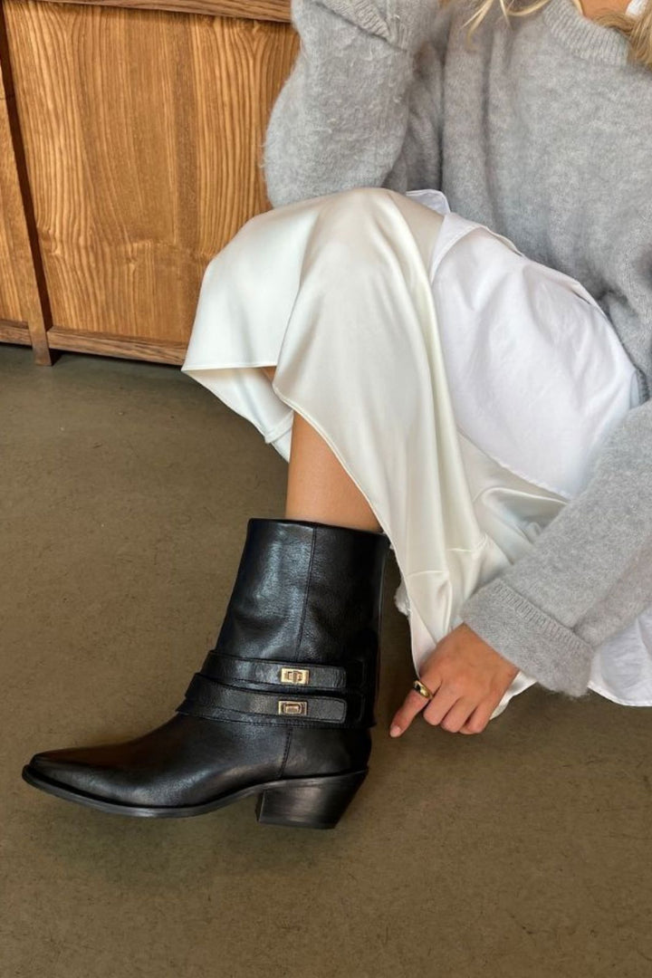 Copenhagen Shoes - Future Magic CS8693 - 0001 - Black Støvler 