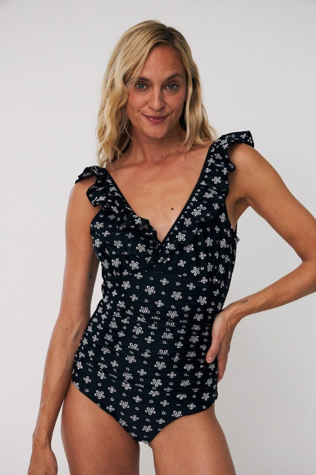 Cras - Agnes Swimsuit C660 - Black/White