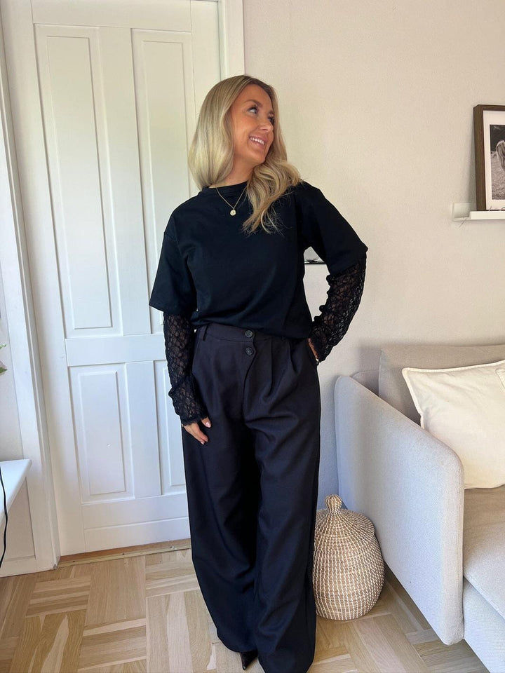 Dear Molly - Karen - Black Toppe 