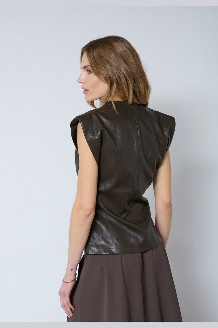 Co´Couture - Gittcc Pleat Top 35958 - 145 - Dark Brown