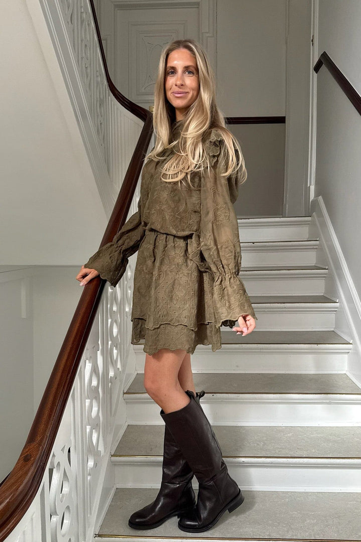 Forudbestilling - BYIC - Ellinoric Lace Mini Skirt 2576 - Vintage Olive Nederdele 