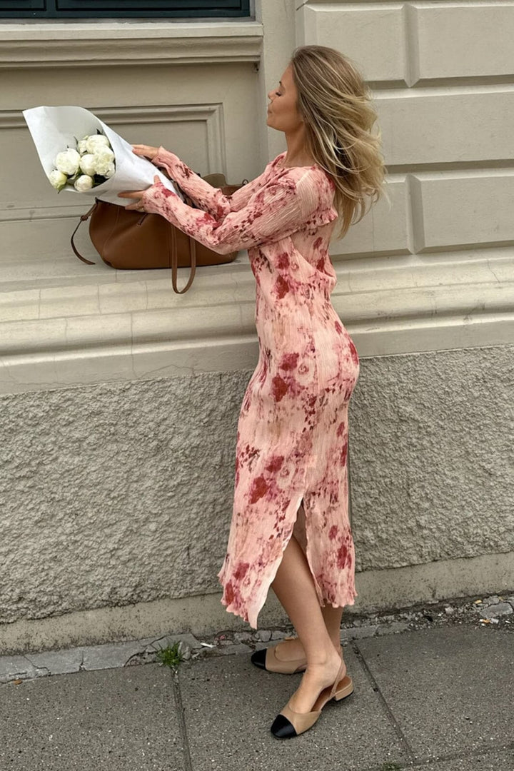 Forudbestilling - BYIC - Odaic Dress - wsr Warm Sunset Rose Kjoler 