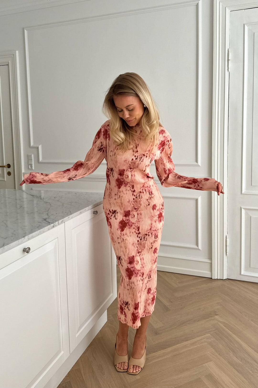 Forudbestilling - BYIC - Odaic Dress - wsr Warm Sunset Rose Kjoler 
