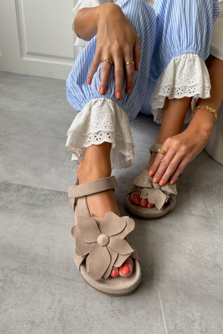 Forudbestilling - Copenhagen Shoes - My Flowers - 0301 Biscuit Sandaler 