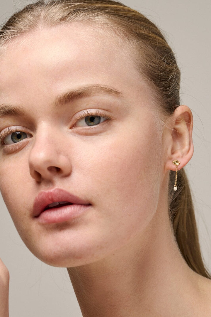 Enamel Copenhagen - Earrings, Sunshine Drop E423G - Daisy