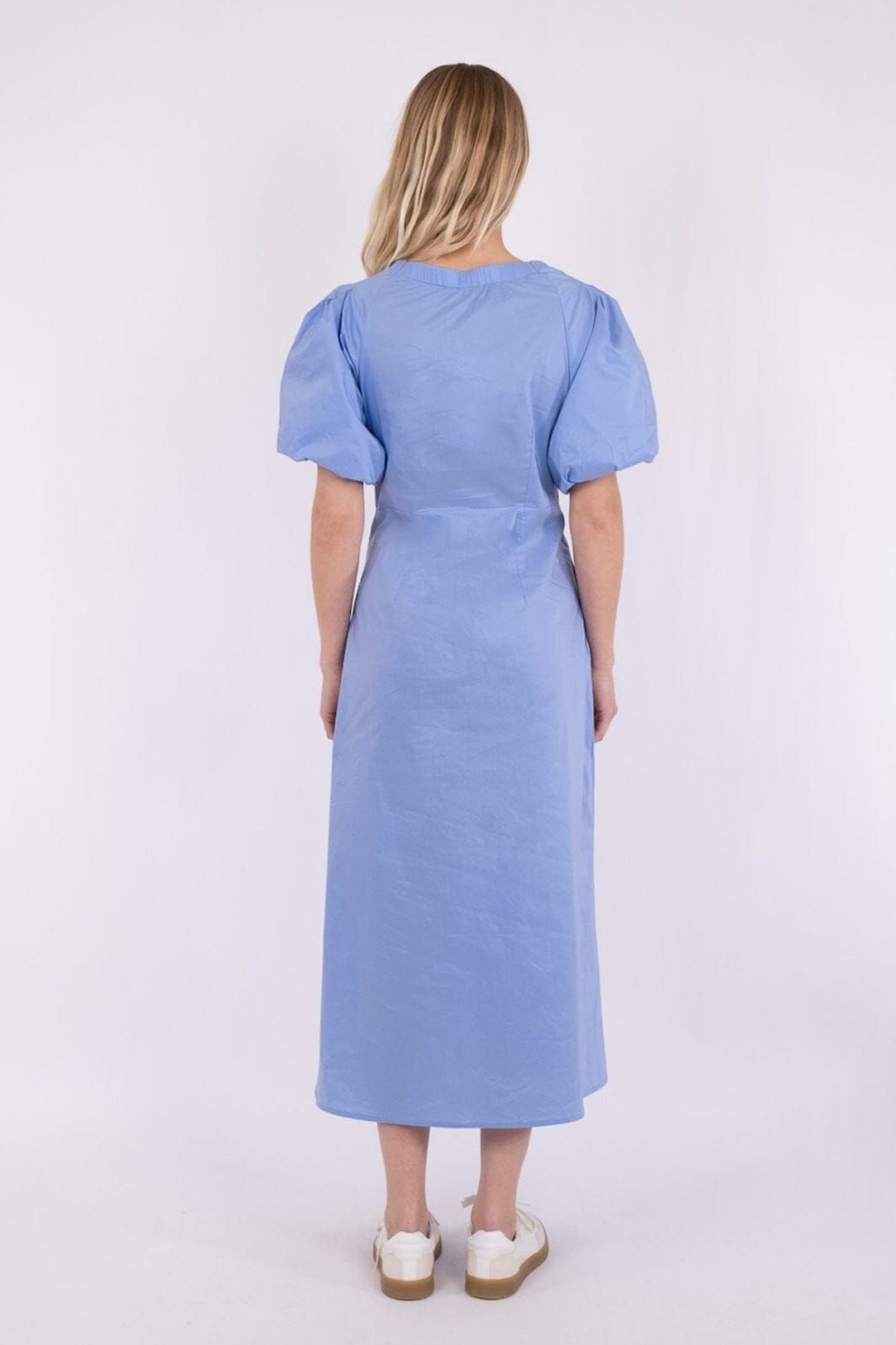 Forudbestilling - Neo Noir - Illana Poplin Dress - Sky Blue (Juni) 