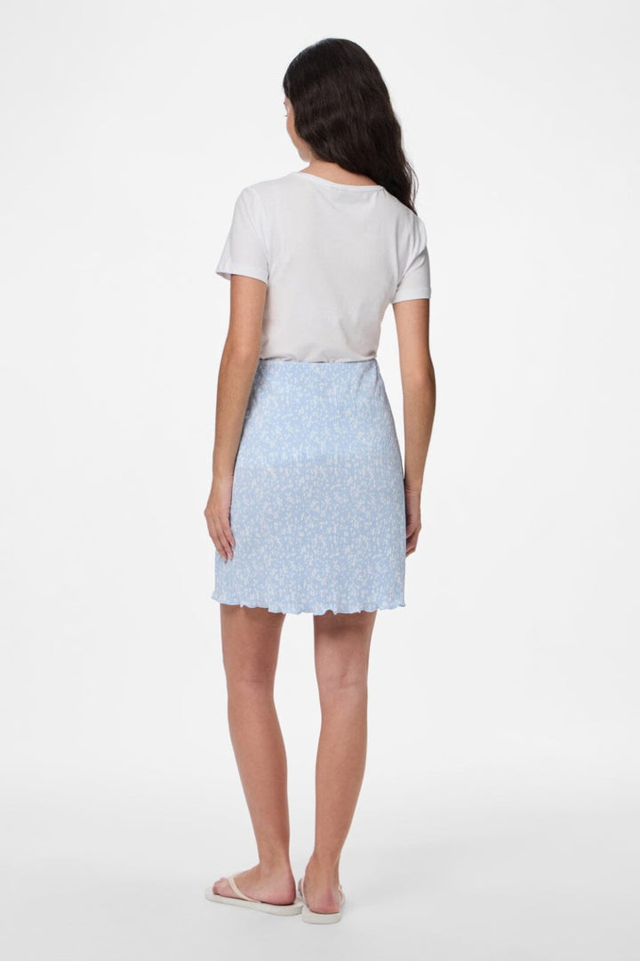 Pieces - Pcflora Short Skirt - 4699155 Cashmere Blue Small Flower