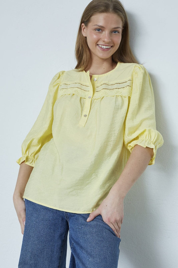 Sisters Point - Vidar-Ss 18929 - 602 - Pale Banana