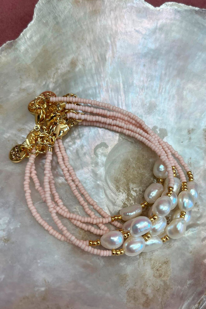 FRIIHOF+SIIG - Pearl Armbånd Armbånd Mat Lyserød 