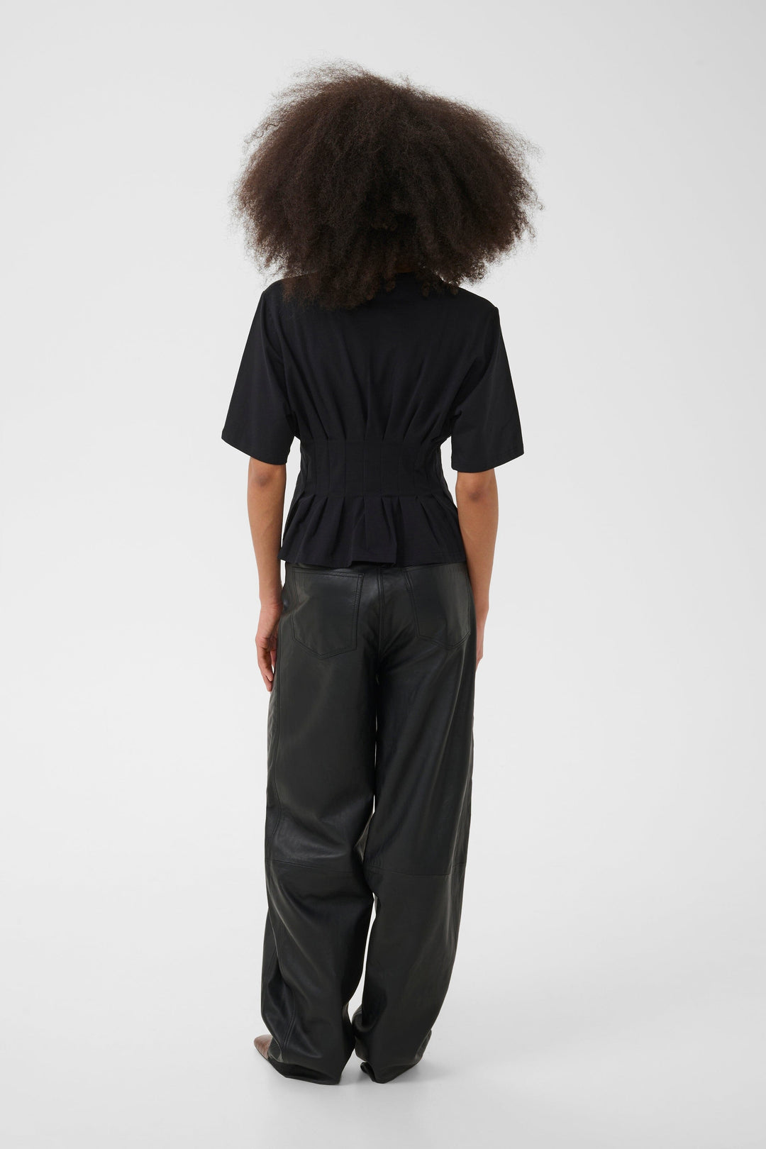Gestuz - Gzinez Deco Tee 10911653 - 100017 - Black T-shirts 