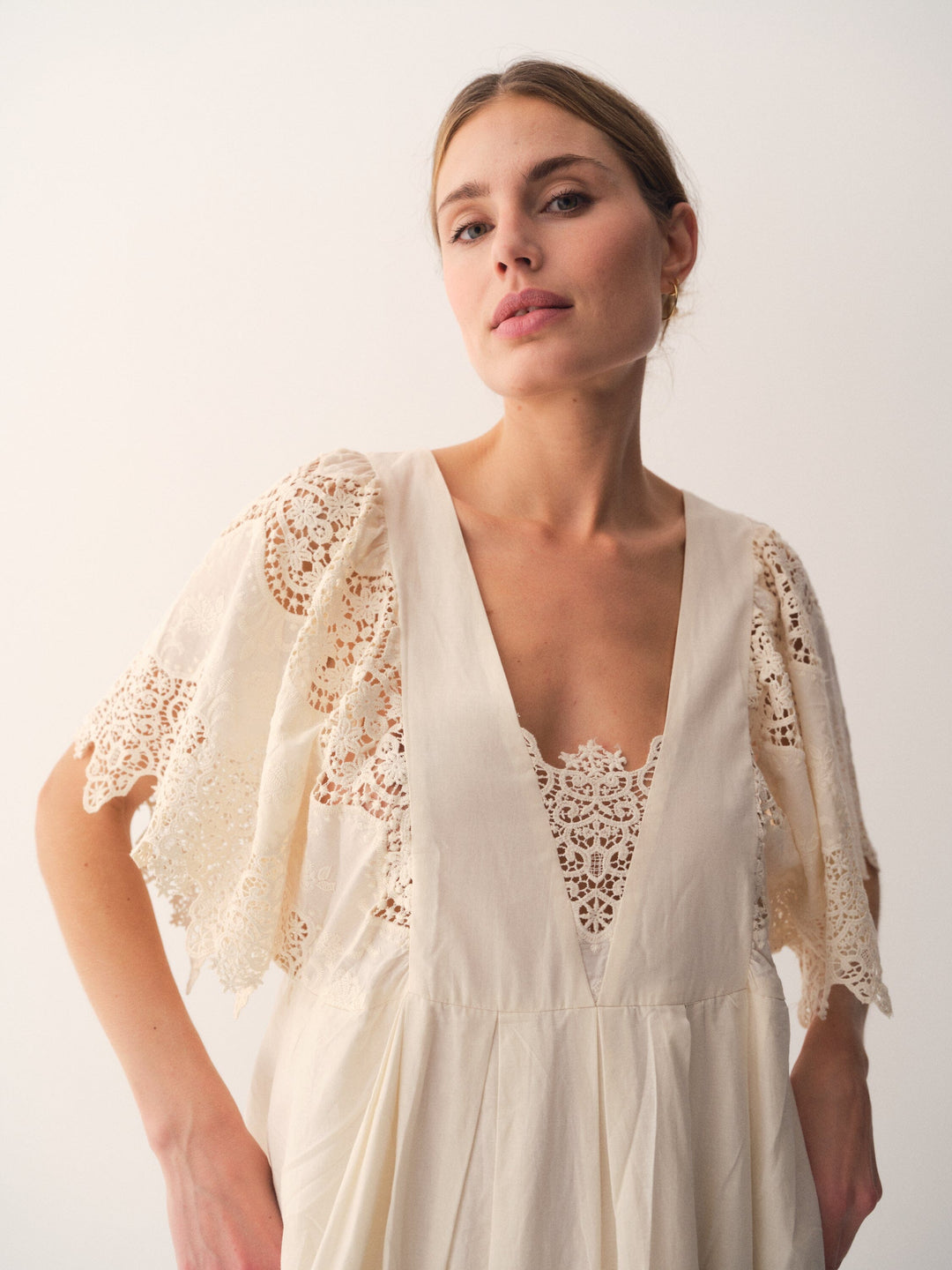 Gossia - Chiligo Dress G2870 - Creme Kjoler 