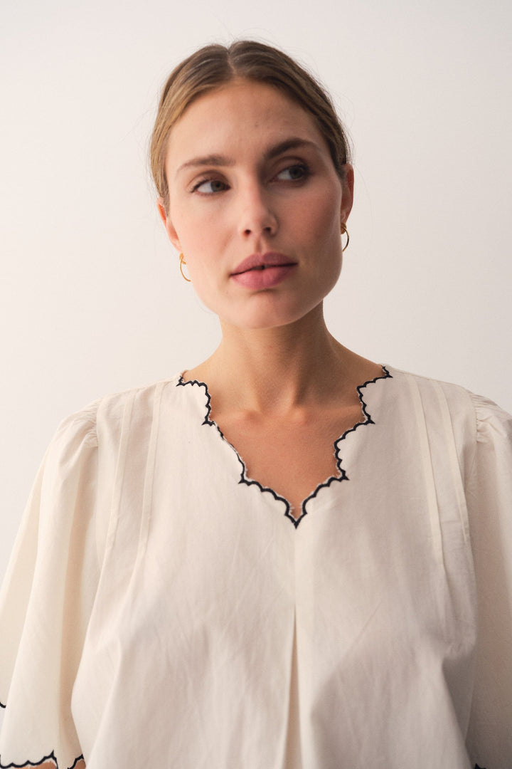 Gossia - Gittgo Blouse G2863 - Creme Bluser 