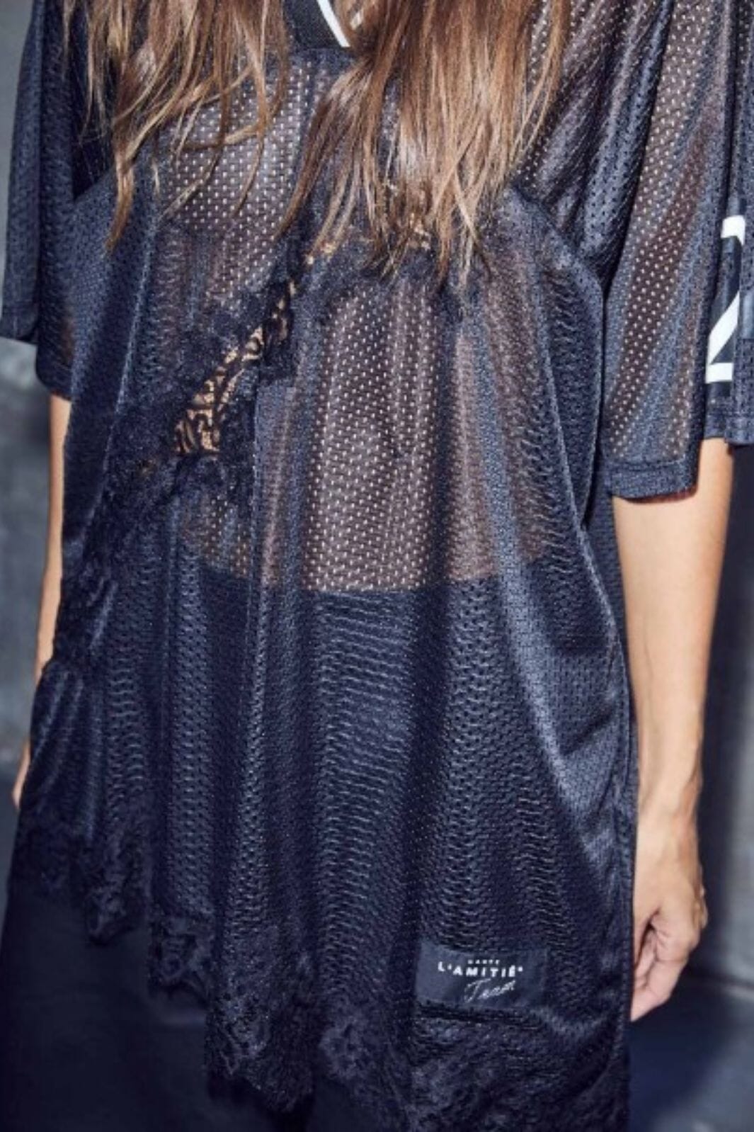 Haute L'Amitié - Drift Asym Lace Tee HL10553 - Black T-shirts 