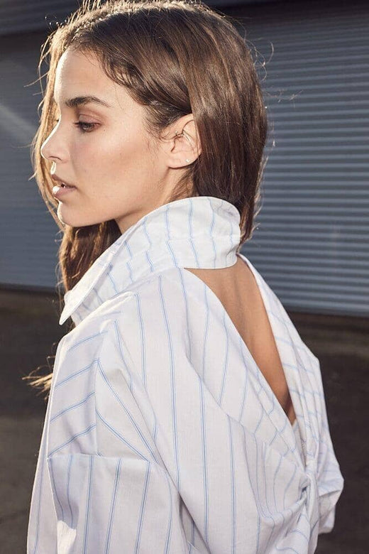 Haute L'Amitié - Fine Line Twist Bow Shirt HL10210 - Blue Stripe Skjorter 