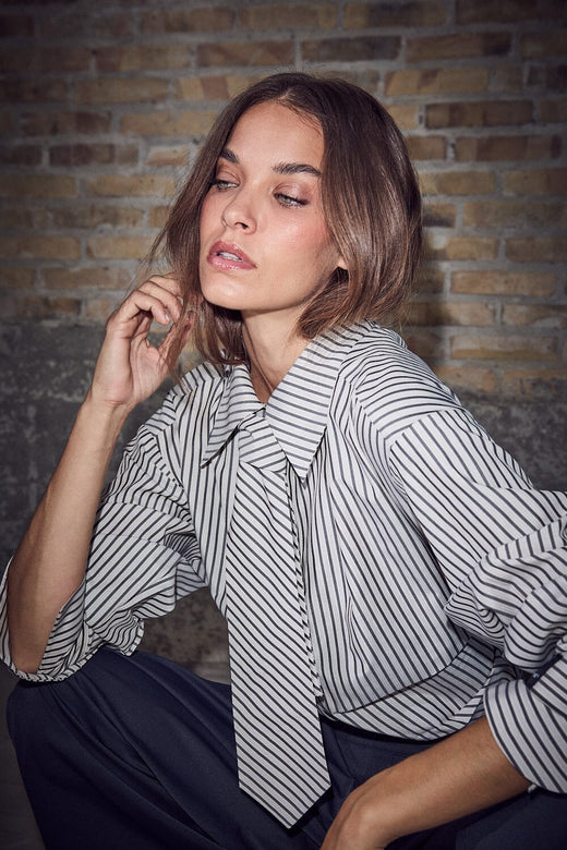 Haute L'Amitié - Gemma Tie Stripe Shirt HL10817 - Beige Skjorter 