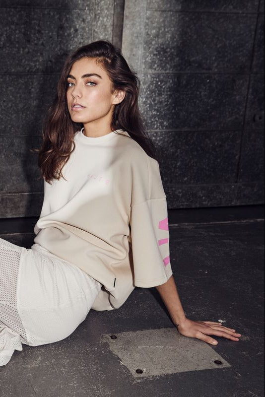 Haute L'Amitié - Maxi Split Ss Logo Sweat HL10461 - Pearl /Pink Sweatshirts 