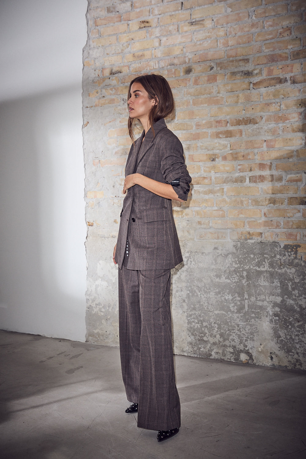 Haute L'Amitié - Waist Fit Check Blazer HL10844 - Mocca