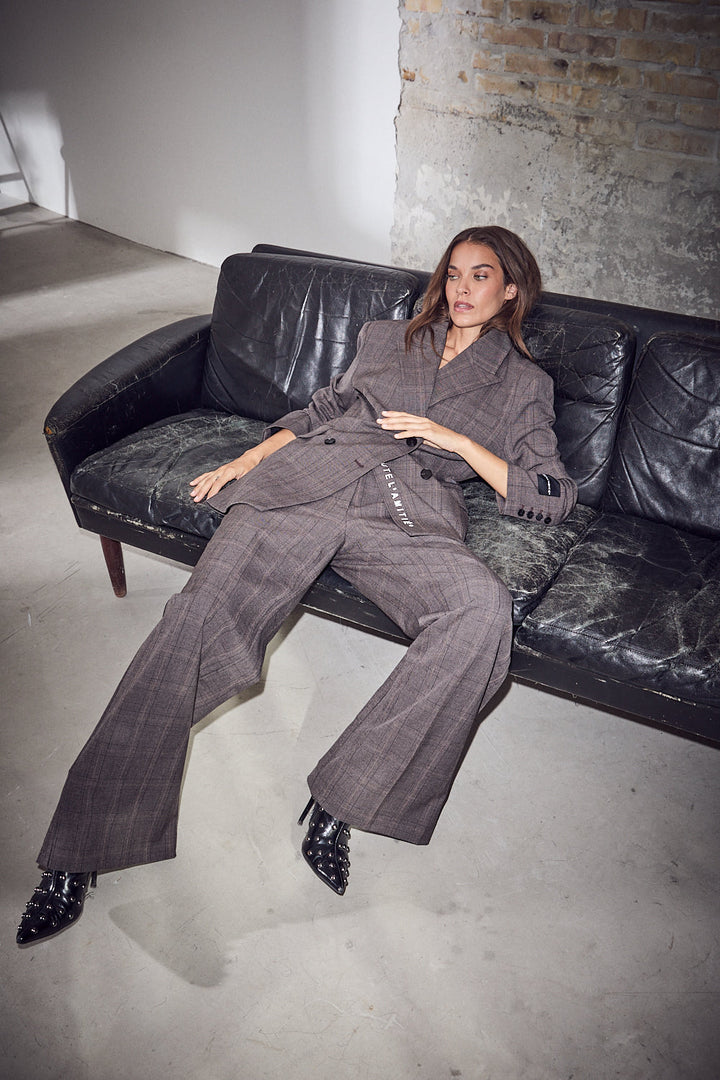 Haute L'Amitié - Check Fit Plain Pant HL10845 - Mocca