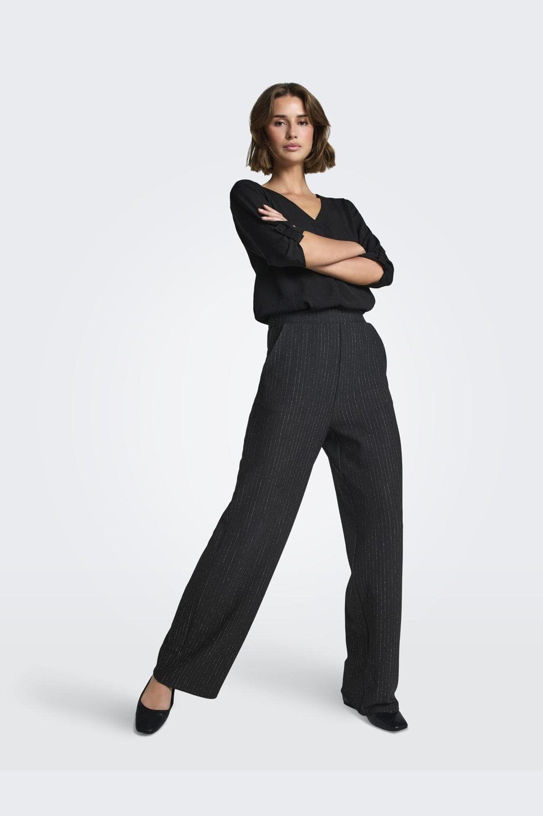 JDY - Jdymary Geggo One Lurex Pant - 4689540 Black Silver Pinstripe