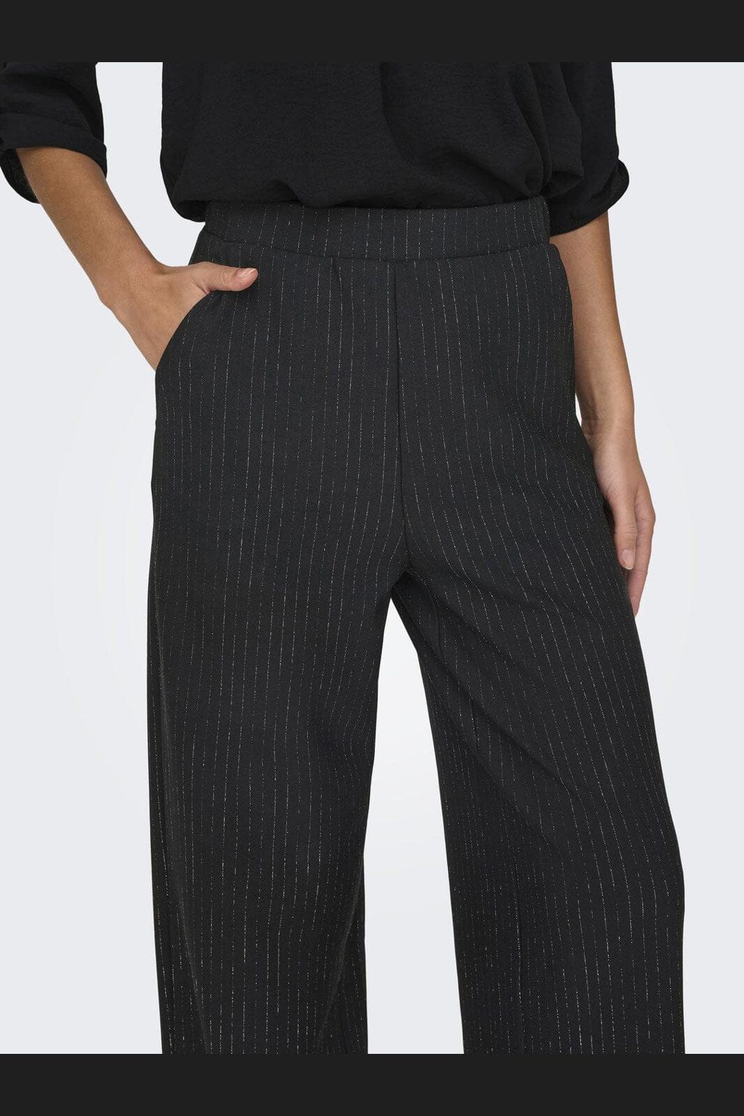JDY - Jdymary Geggo One Lurex Pant - 4689540 Black Silver Pinstripe