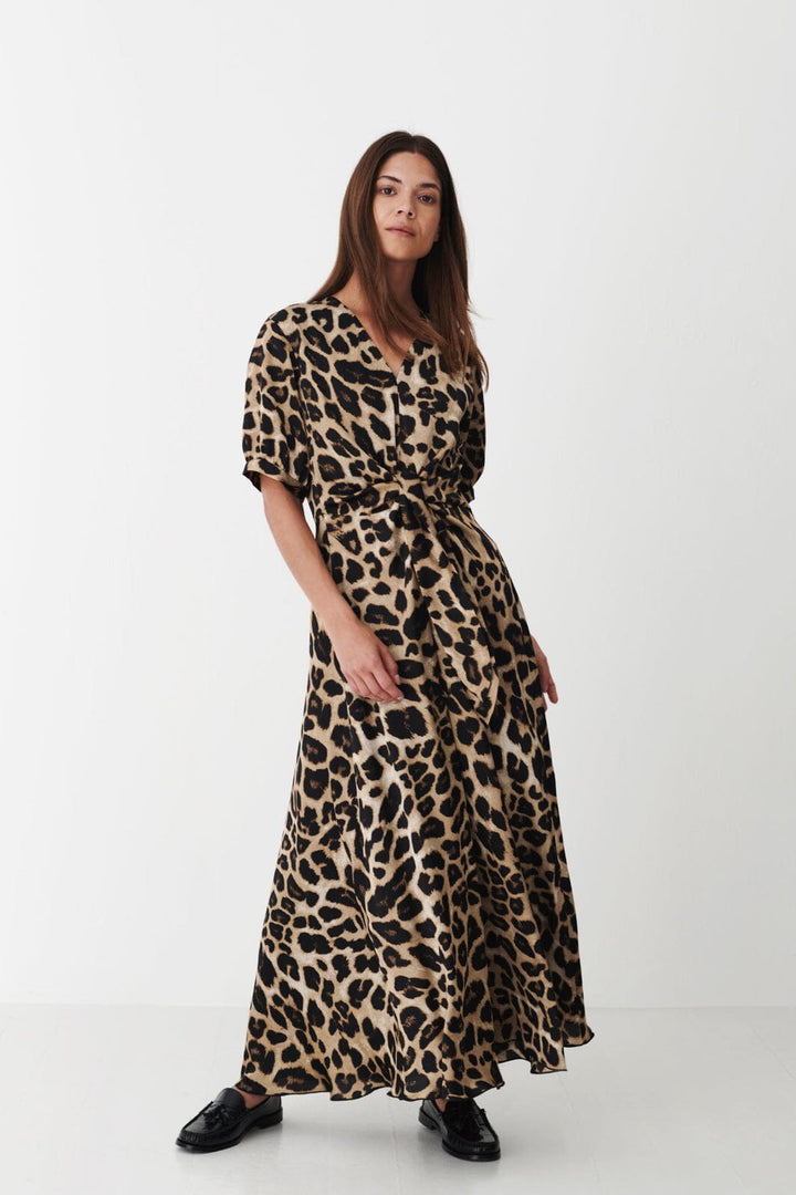 Karmamia - Faye Dress 2216 - Hammered Leopard Kjoler 