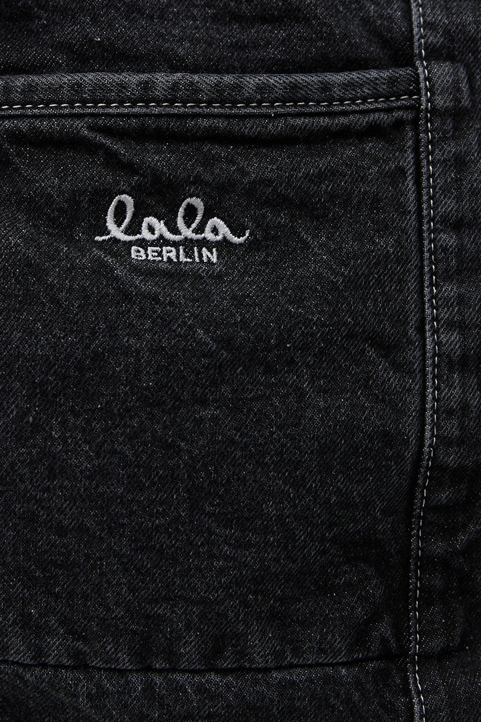 Lala Berlin - East West Tote Merge 10016931 - Washed Black Tasker 