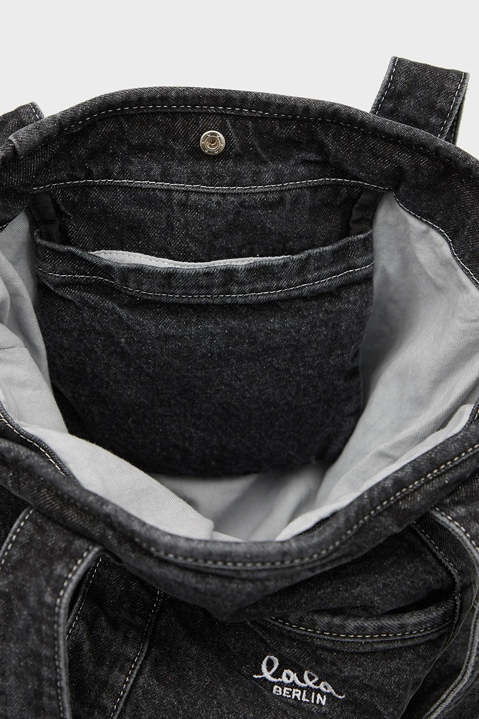 Lala Berlin - East West Tote Merge 10016931 - Washed Black Tasker 