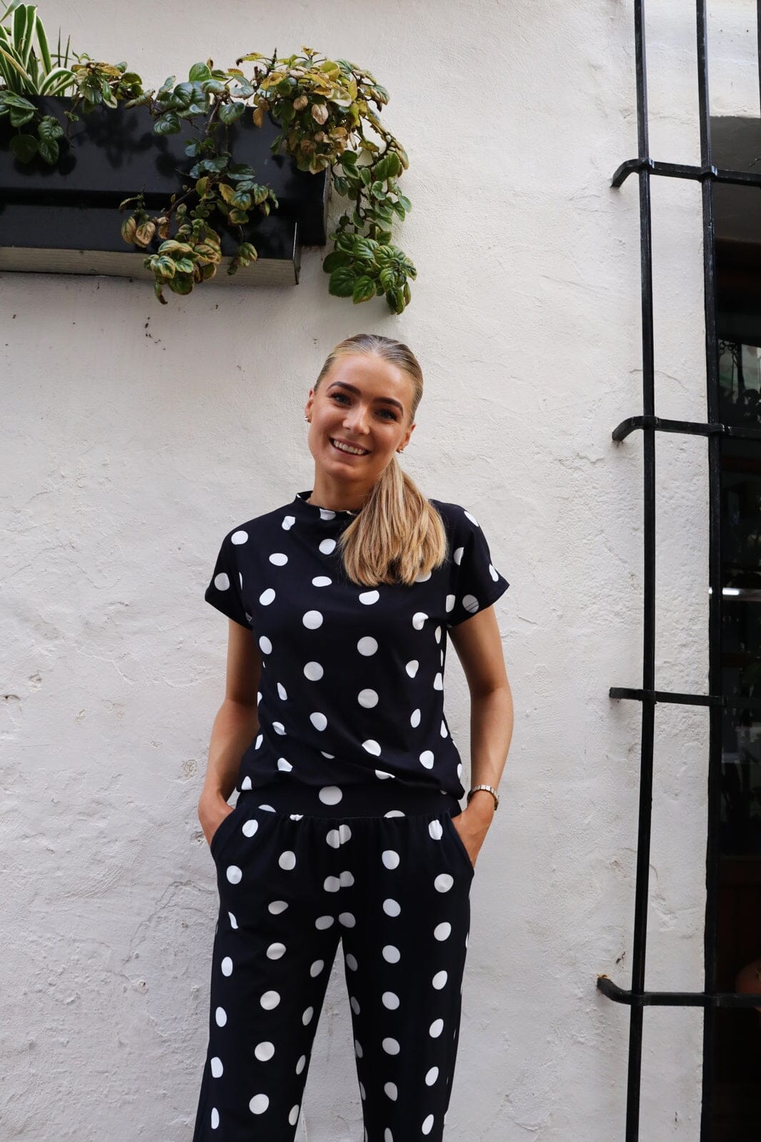 Liberte - Alma-Top 9501 - Black Big Dot