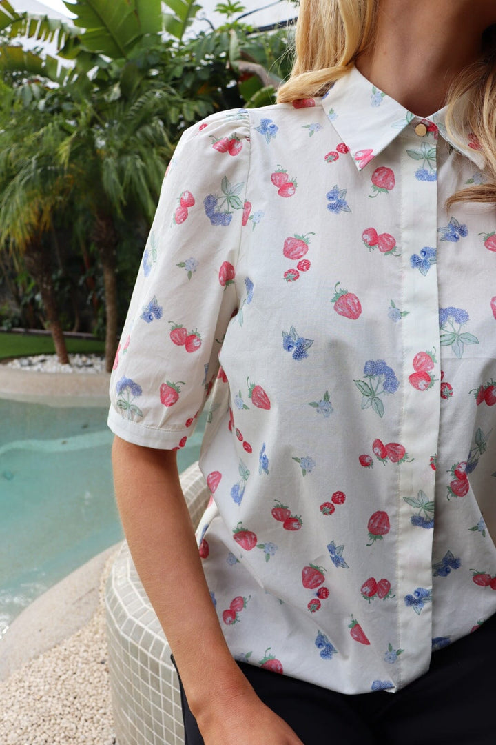 Liberte - Flora Ss Blouse 22181 - Offwhite Berries