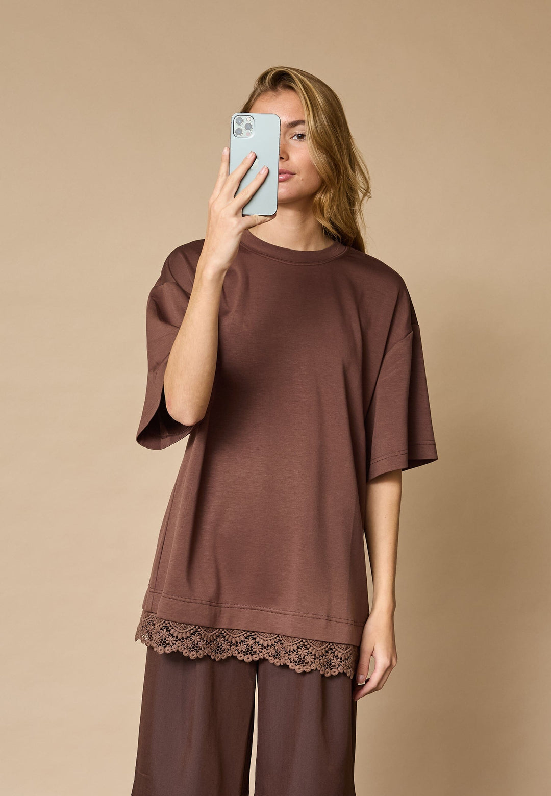 Love & Divine - Love1462 19468 - 200 - Brown Lace T-shirts 