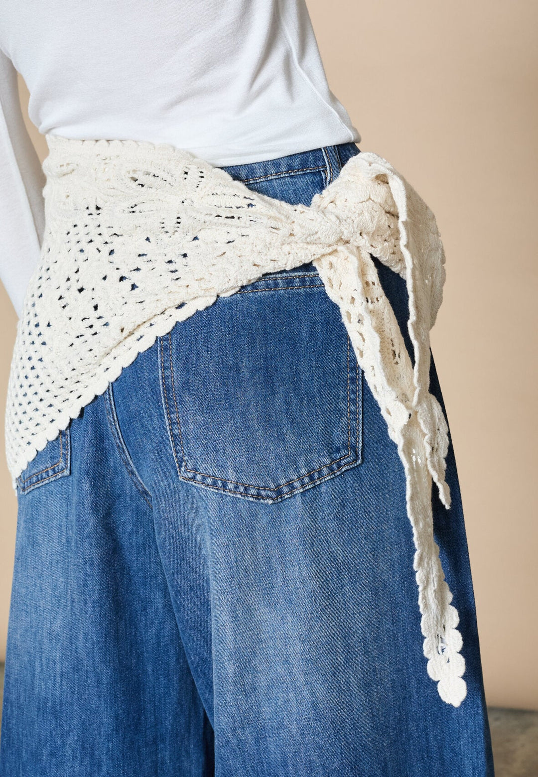 Love & Divine - Love1500 19619 - 115 - Cream