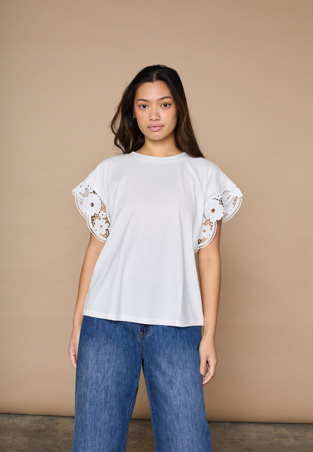 Love & Divine - Love1517 19723 - 101 - Off White T-shirts 