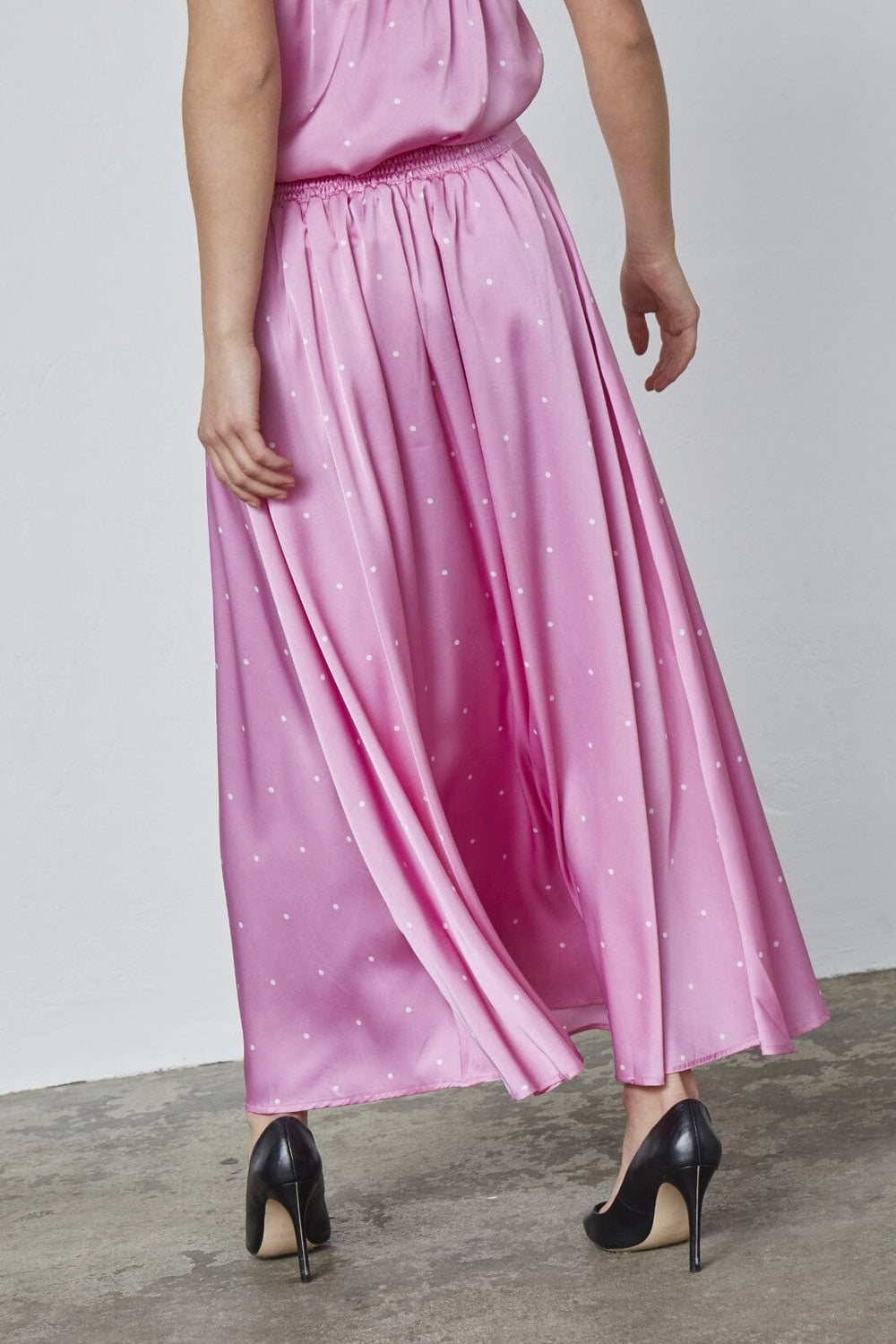 Love & Divine - Love908-1 19055 - 804 - Pink/Dot