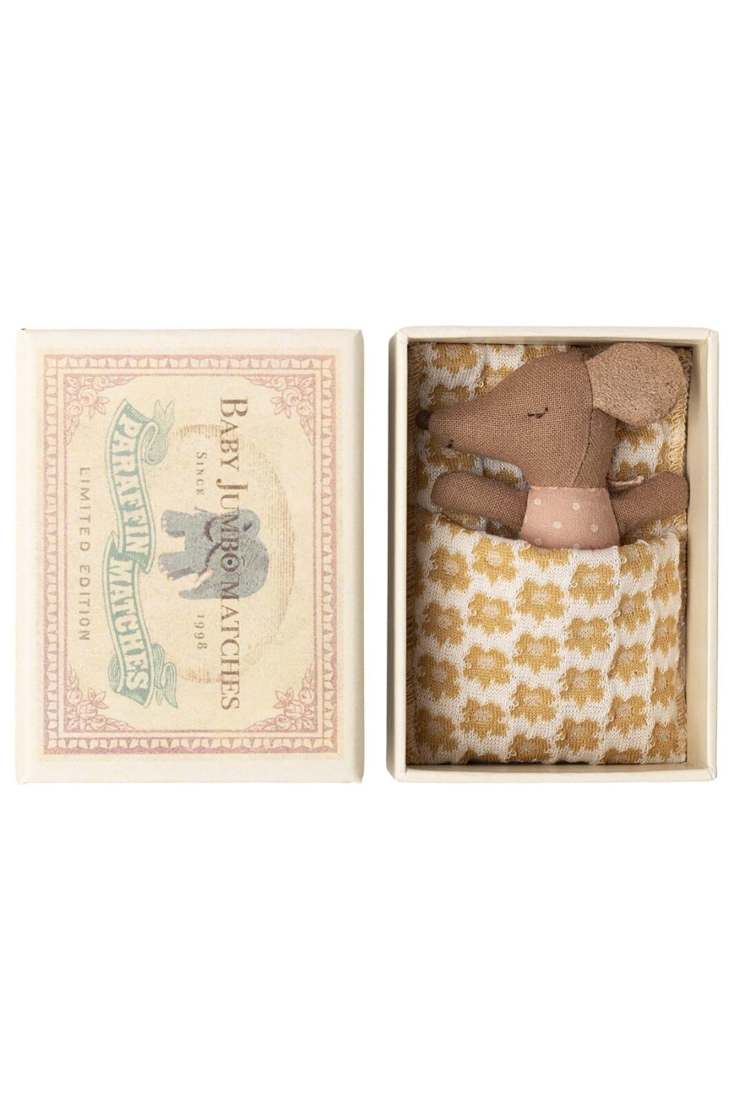 Maileg - Sleepy Wakey Baby Mus I Tændstikæske - Rosa - Baby Mouse Legetøj 