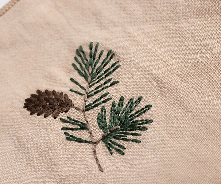 Maileg - Stofserviet, Grankogle - 14-5100-01 Julepynt 