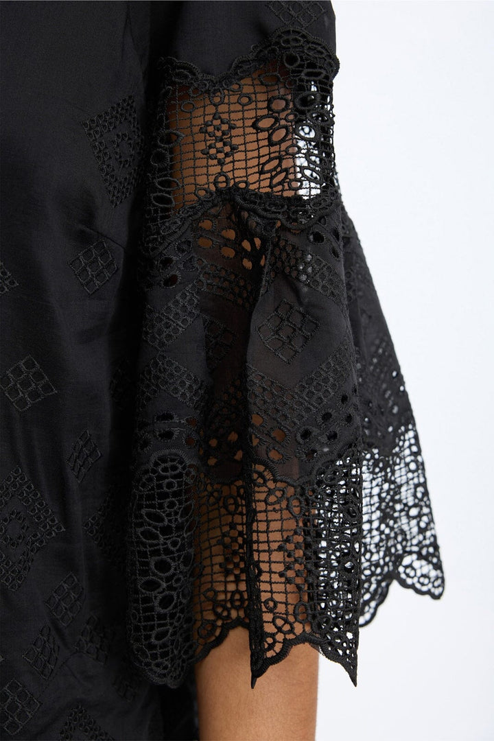 Munthe - Vansina 263130326324 - 2 - Black
