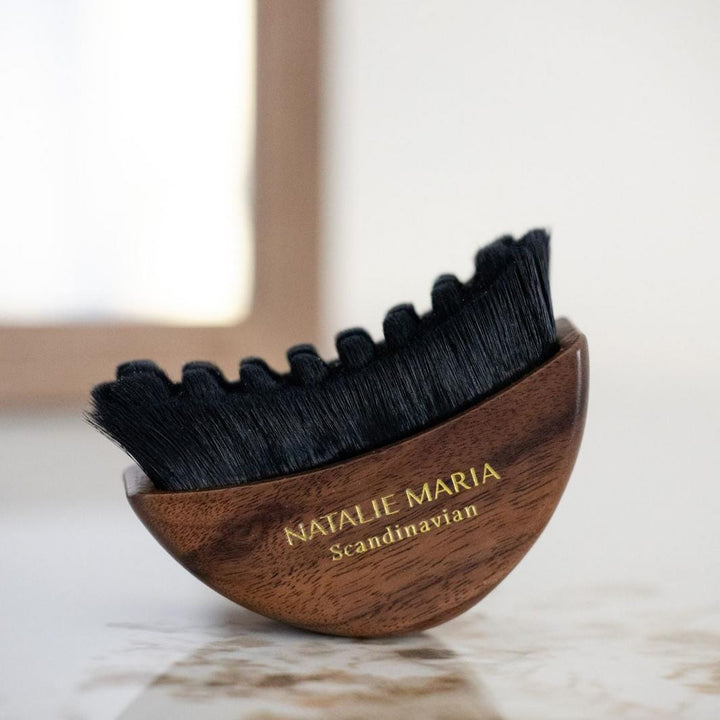 Natalie Maria Scandinavian - Pro The OriginalDepuff Face Brush NMS-5200
