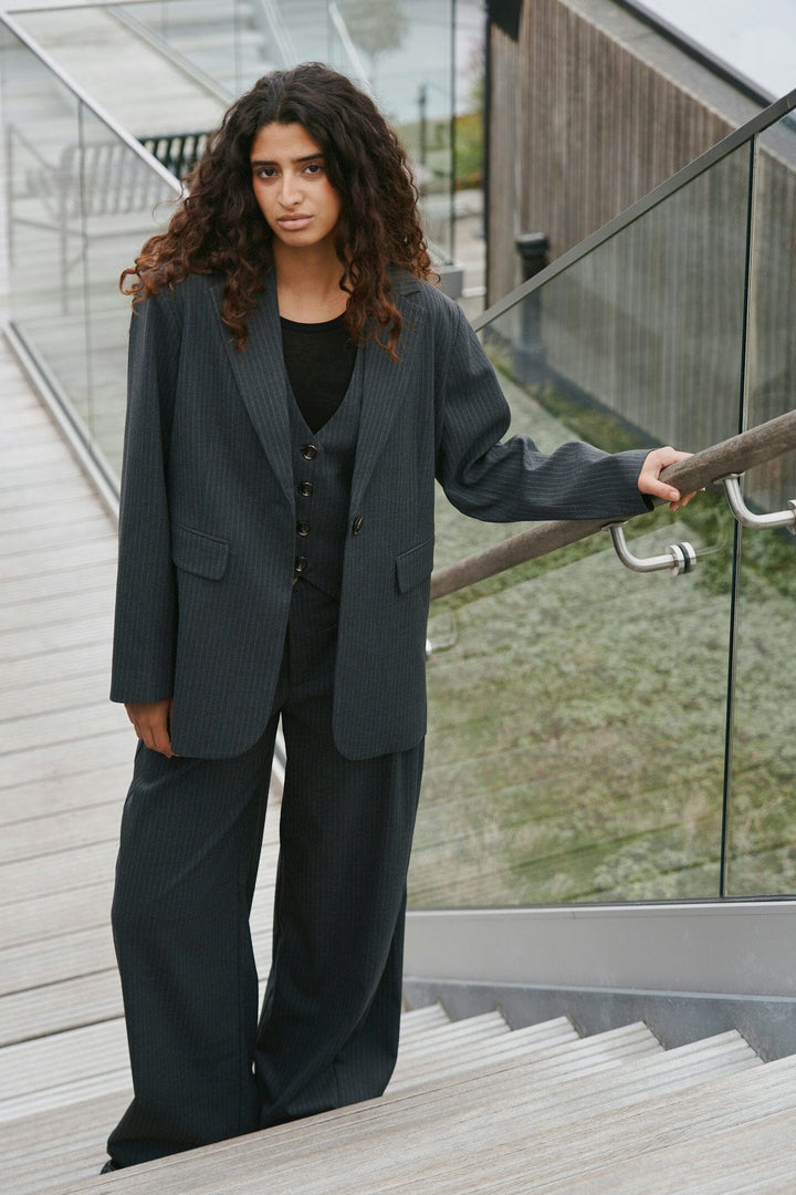 Neo Noir - Aarielle Slim Pinstripe Blazer 171088 - 107 - Dark Grey Melange Blazere 