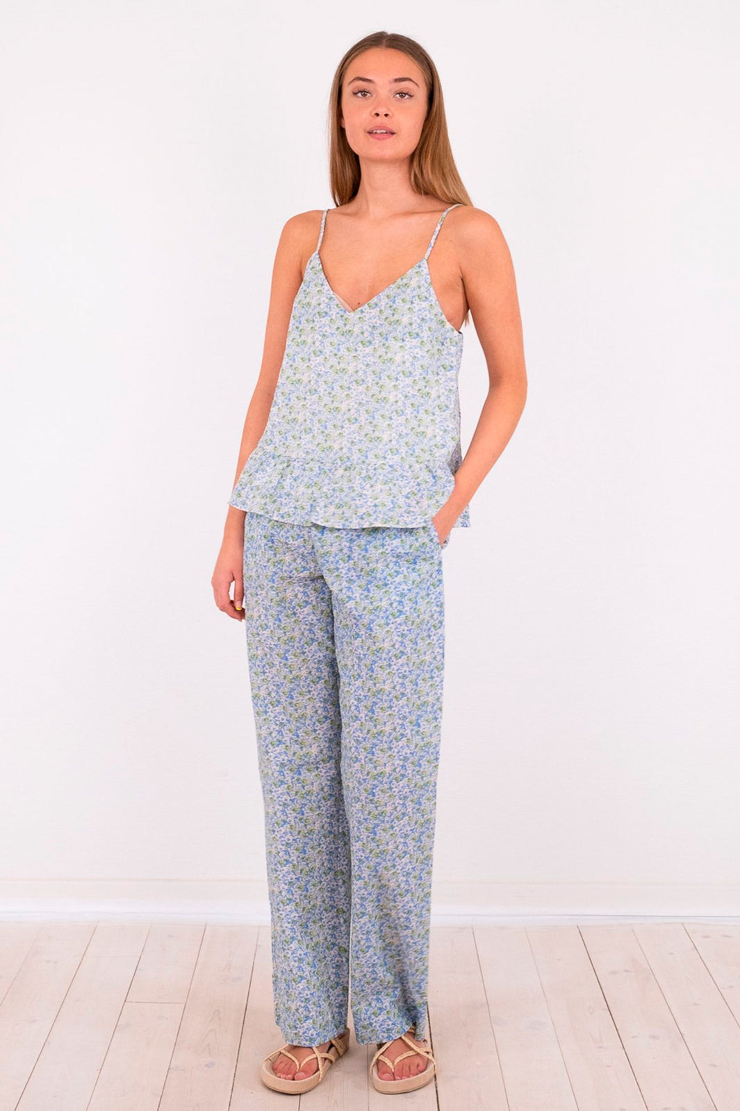 Neo Noir - Airlia Ocean Breeze Top - Light Blue Toppe 