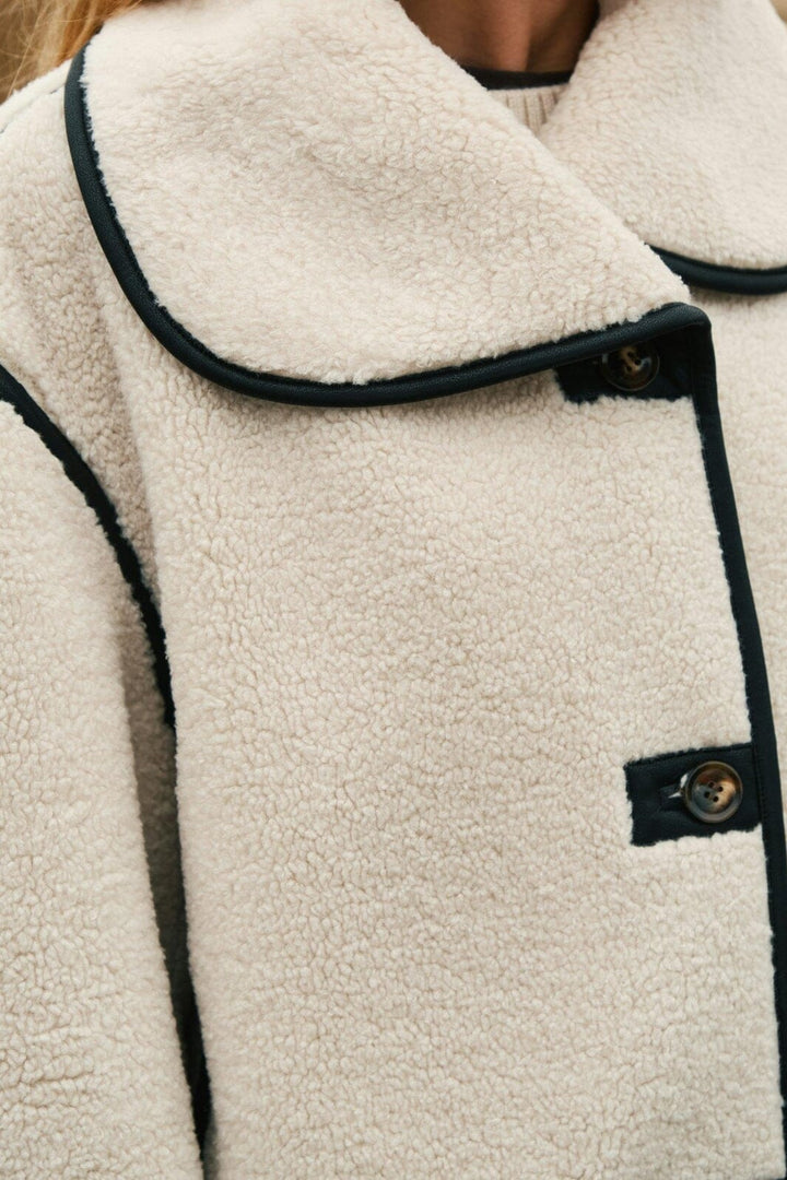 Neo Noir - Carmen Teddy Coat 164852 - 124 - Ivory